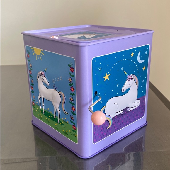 Unicorn Jack in the Box musical toy - Picture 7 of 9